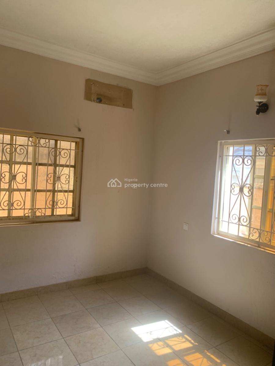 Spacious 2 Bedroom Flat on The Ground Floor, Gaduwa, Abuja, Flat / Apartment for Rent
