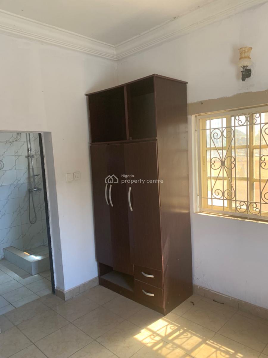 Spacious 2 Bedroom Flat on The Ground Floor, Gaduwa, Abuja, Flat / Apartment for Rent