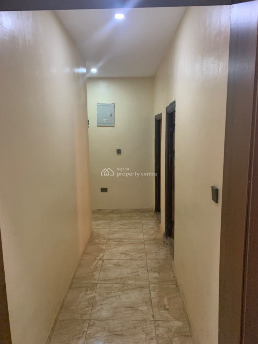Spacious 3 Bedroom Flat on The Ground Floor, Gaduwa, Abuja, Flat / Apartment for Rent
