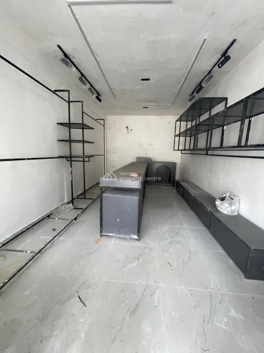 Luxury Shop, Igbo-efon Directly Facing The Express, Igbo Efon, Lekki, Lagos, Shop for Rent