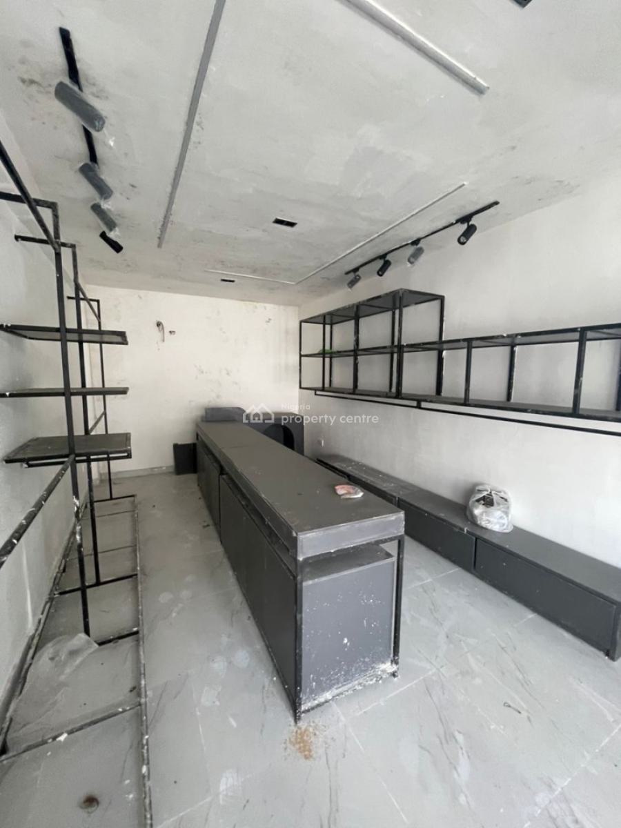 Luxury Shop, Igbo-efon Directly Facing The Express, Igbo Efon, Lekki, Lagos, Shop for Rent