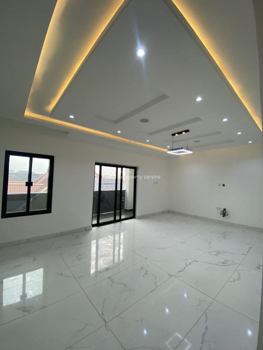 Luxury 4bedroom Maisonette, Lekki Phase 1, Lekki, Lagos, Flat / Apartment for Sale
