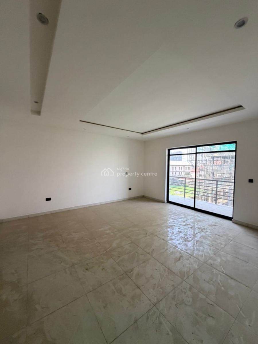 Luxury 4bed Maisonette Available for Both Residential and Commercial, Lekki Phase 1, Lekki, Lagos, Flat / Apartment for Rent