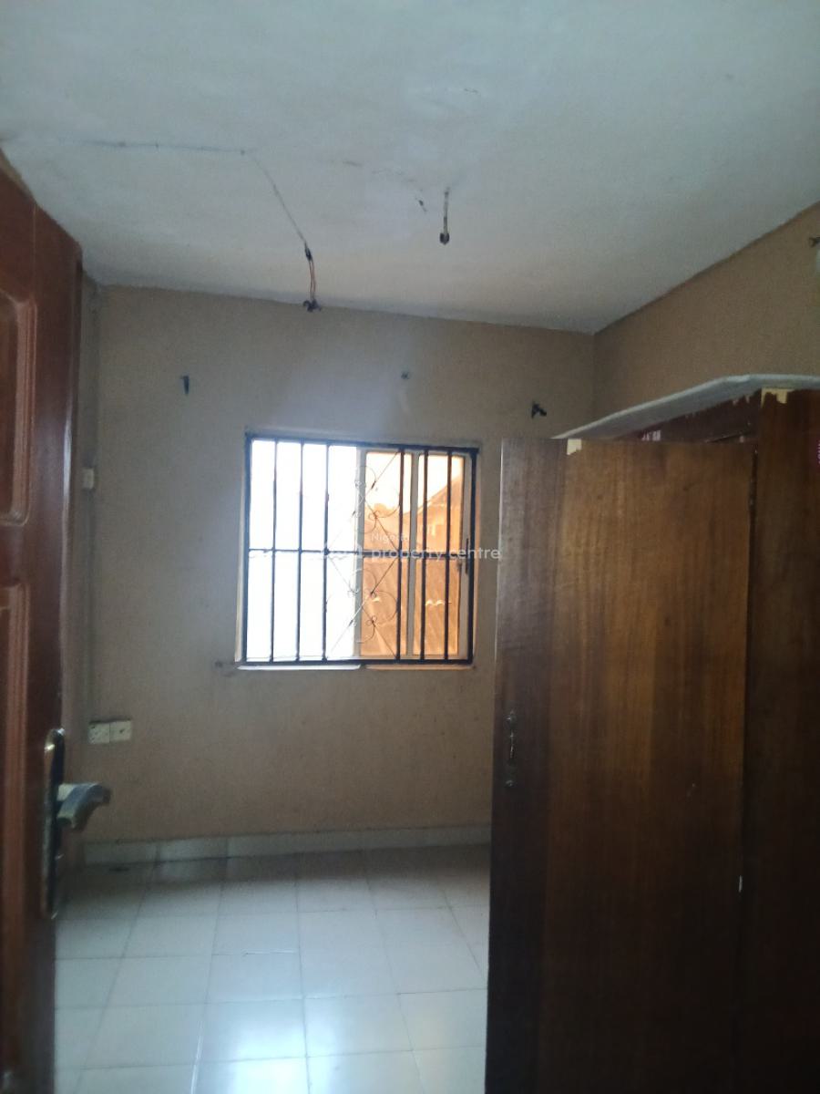 Beautiful Executive Standard Mini Flat, Shomolu, Lagos, Mini Flat (room and Parlour) for Rent