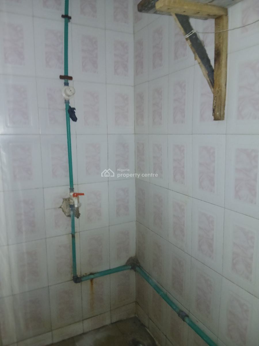 Beautiful Executive Standard Mini Flat, Shomolu, Lagos, Mini Flat (room and Parlour) for Rent