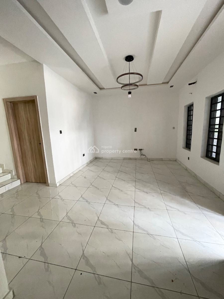 4bedroom Terrace Duplex, Orchid Road, Lekki, Lagos, Terraced Duplex for Sale