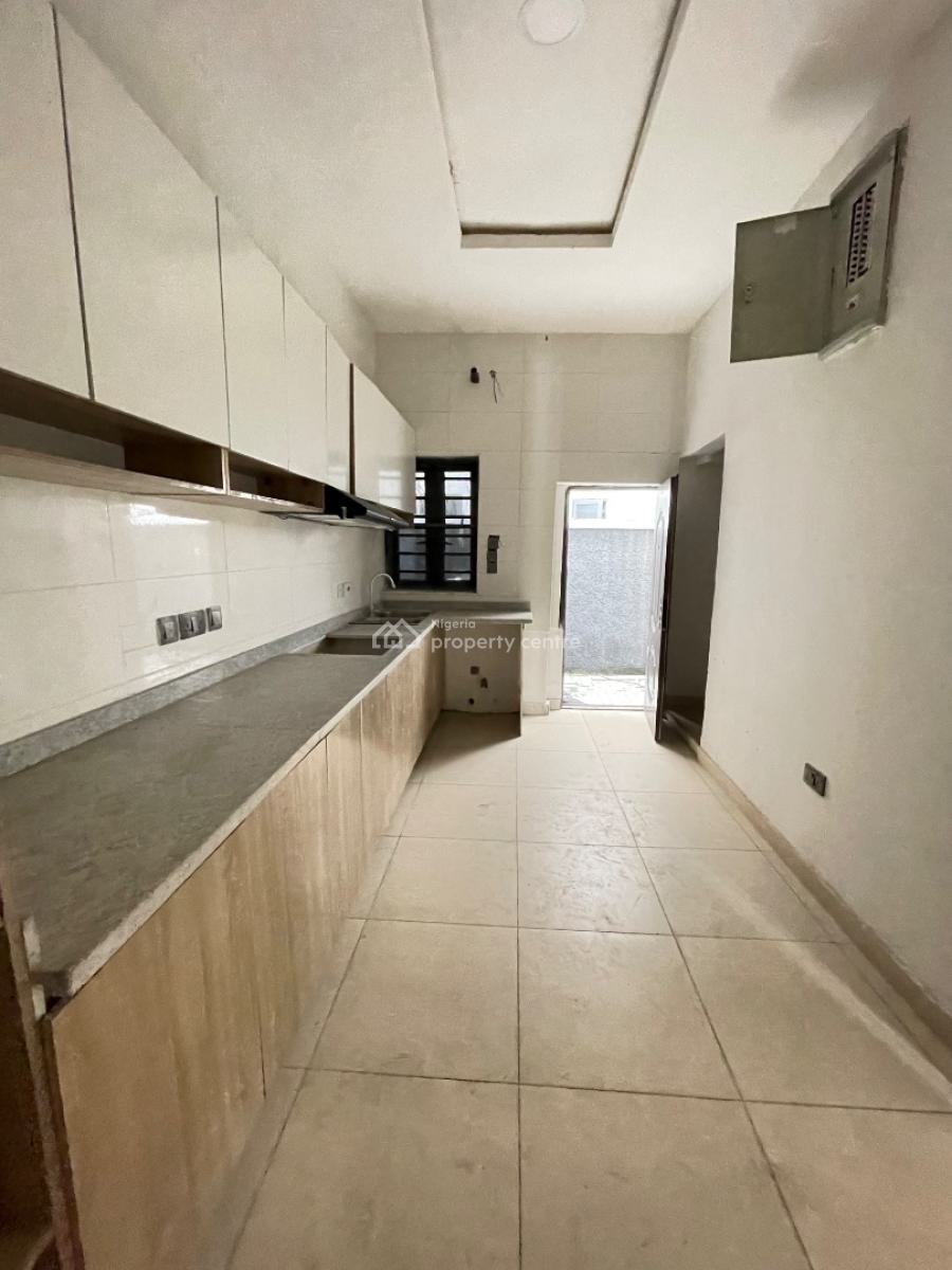 4bedroom Terrace Duplex, Orchid Road, Lekki, Lagos, Terraced Duplex for Sale