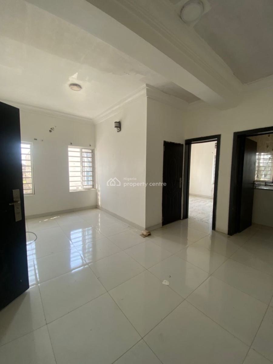 Luxury and Spacious Upstairs, By Abraham Adesanya Area, Ajah, Lagos, Mini Flat (room and Parlour) for Rent