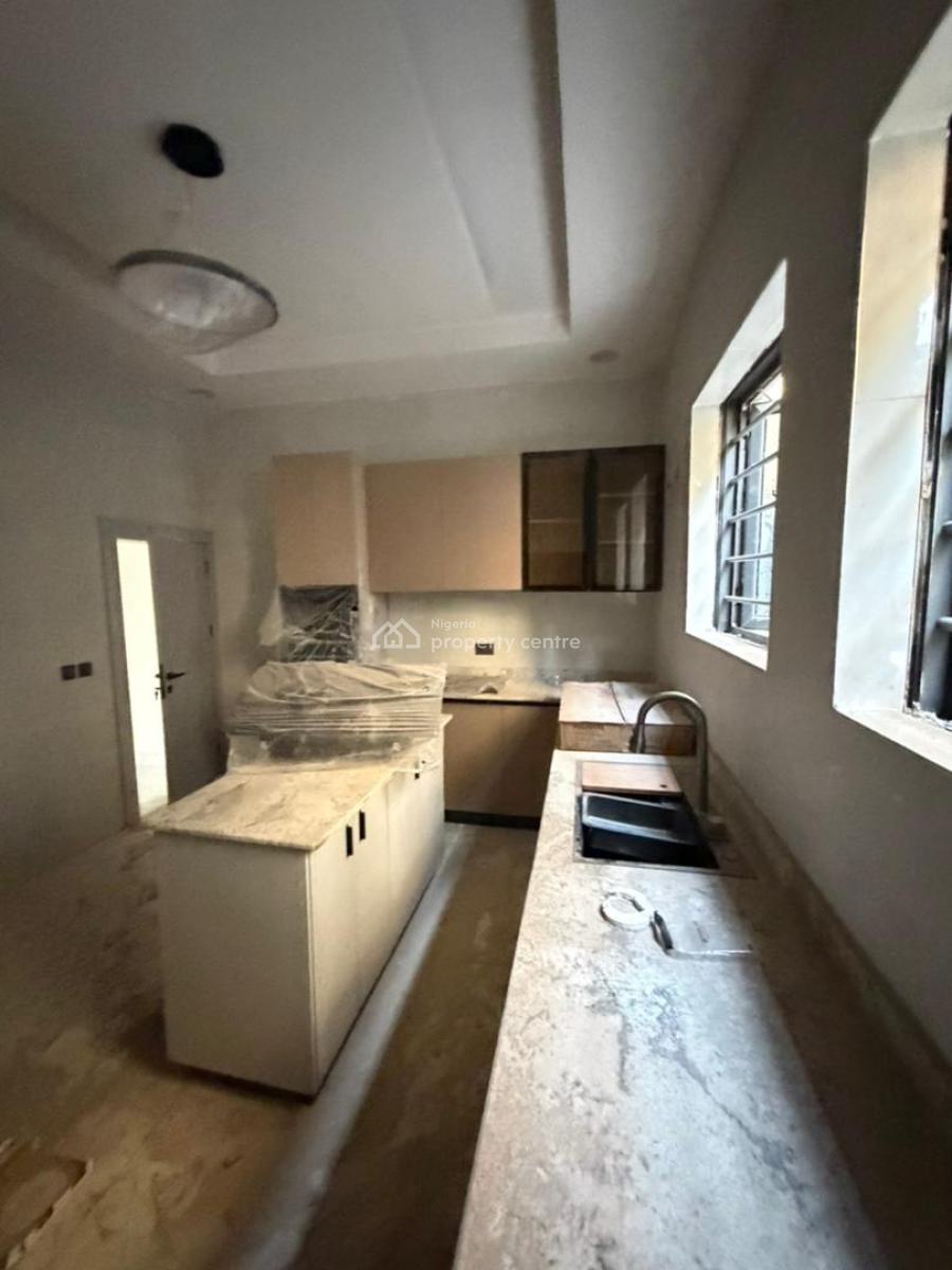 Luxury 5-bedroom Detached, Utako, Abuja, Detached Duplex for Sale