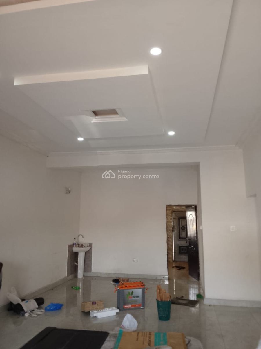 Smart 3 Bedroom Apartment, Estate Behind Dunamis Glory Dome, Lugbe District, Abuja, Flat / Apartment for Rent