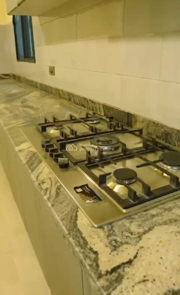 Smart *4-bedroom Detached Duplex* with 2 Rooms Bq., Royal Garden Estate Ajah Lagos., Ajah, Lagos, Detached Duplex for Sale