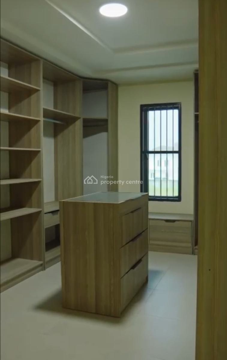 Smart *4-bedroom Detached Duplex* with 2 Rooms Bq., Royal Garden Estate Ajah Lagos., Ajah, Lagos, Detached Duplex for Sale