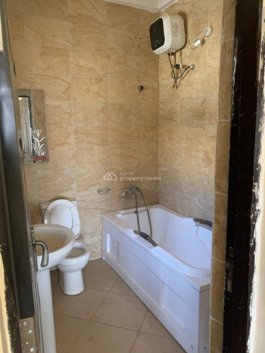 5 Bedroom Terrace Duplex with All Rooms En-suite, Apo Dutse District, Abuja, Apo, Abuja, Terraced Duplex for Rent