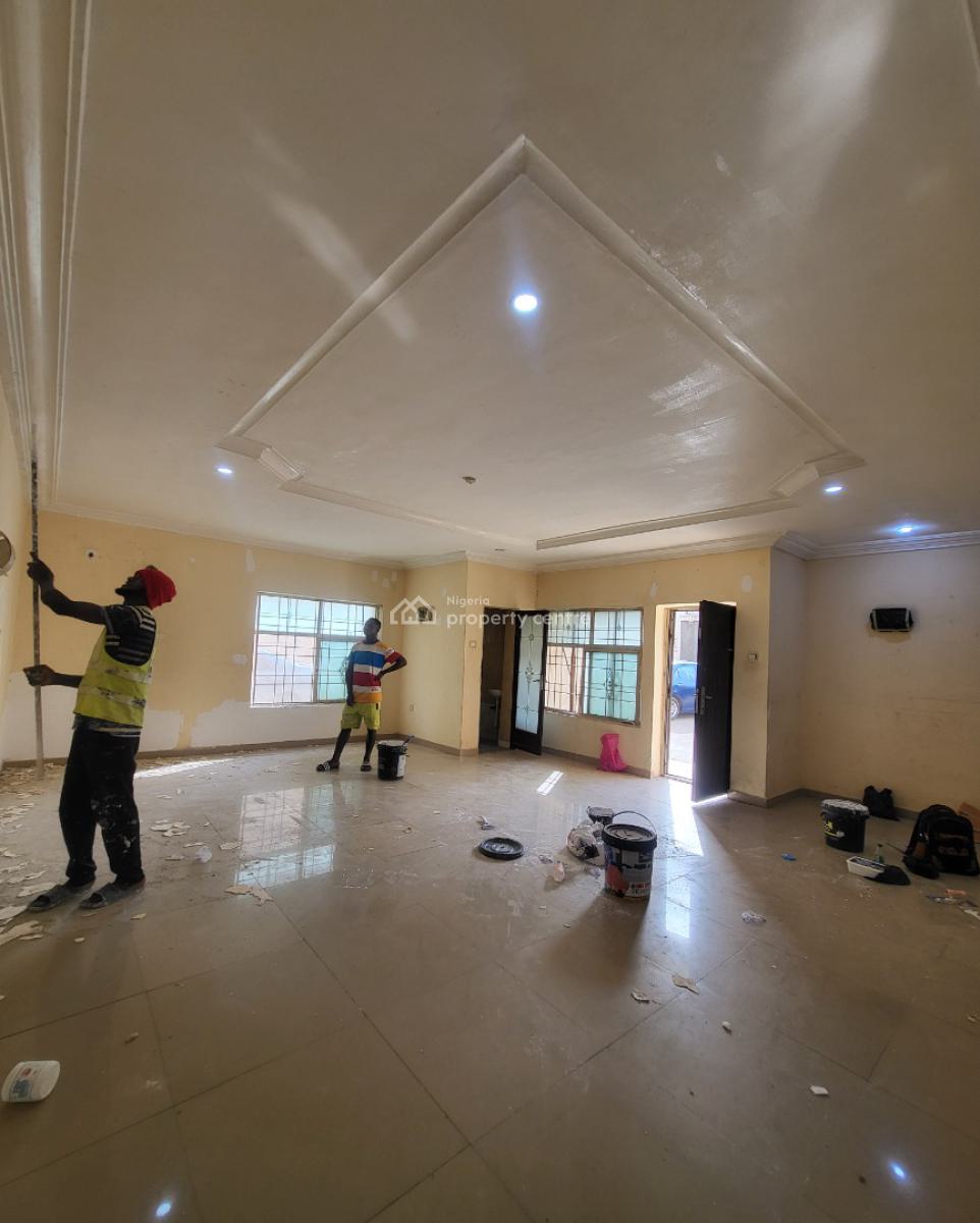 Luxurious Massive 2 Bedroom Flat, By American International School, Durumi, Abuja, Flat / Apartment for Rent