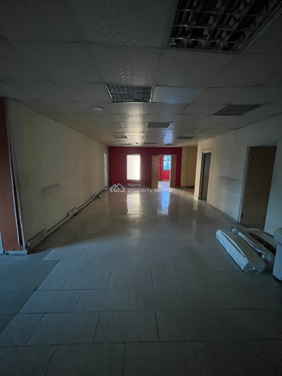 Multiple Units Office Space Available in Ikate, Lekki, Lekki Phase 1, Lekki, Lagos, Office Space for Rent