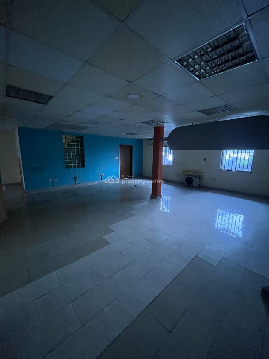 Multiple Units Office Space Available in Ikate, Lekki, Lekki Phase 1, Lekki, Lagos, Office Space for Rent