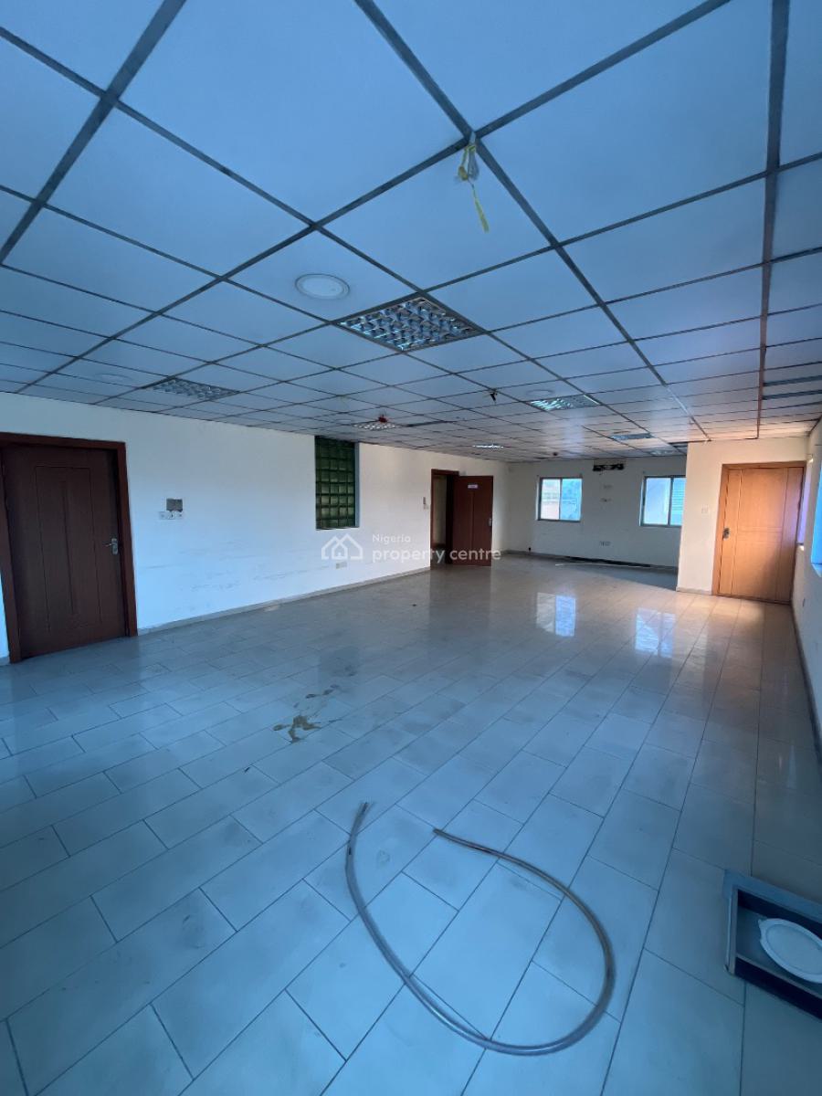 Multiple Units Office Space Available in Ikate, Lekki, Lekki Phase 1, Lekki, Lagos, Office Space for Rent