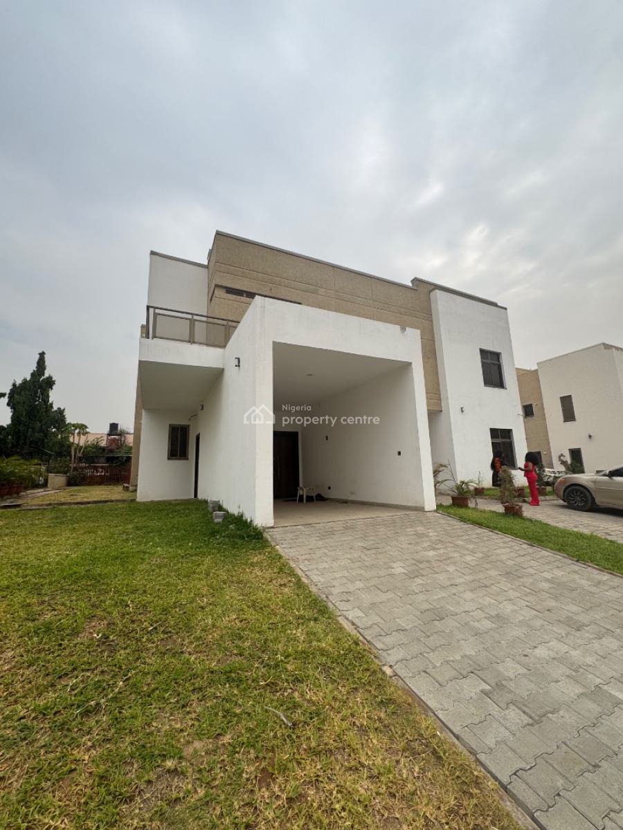 Standard 4 Bedroom Duplex + Bq and 2 Sitting Rooms, Maitama Main, Maitama District, Abuja, Detached Duplex for Sale