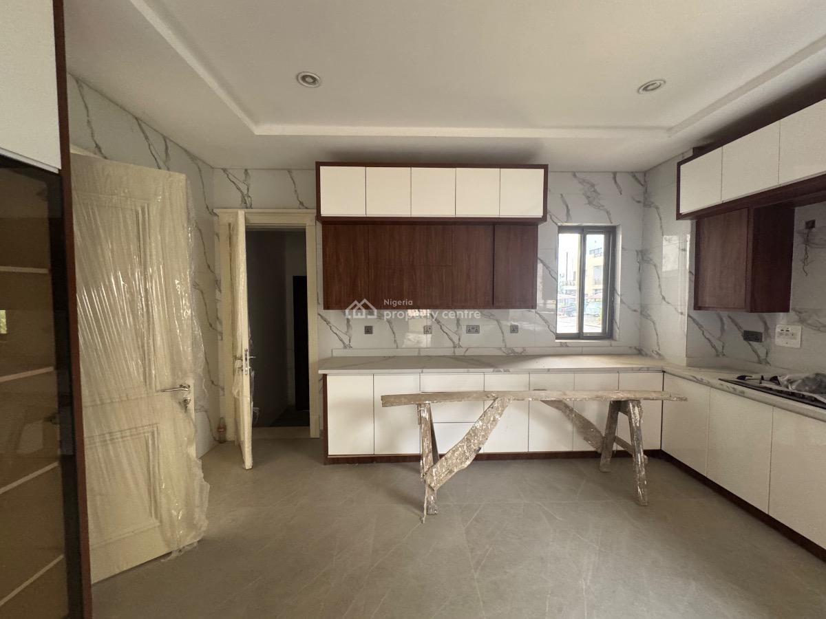 Standard 4 Bedroom Duplex + Bq and 2 Sitting Rooms, Maitama Main, Maitama District, Abuja, Detached Duplex for Sale