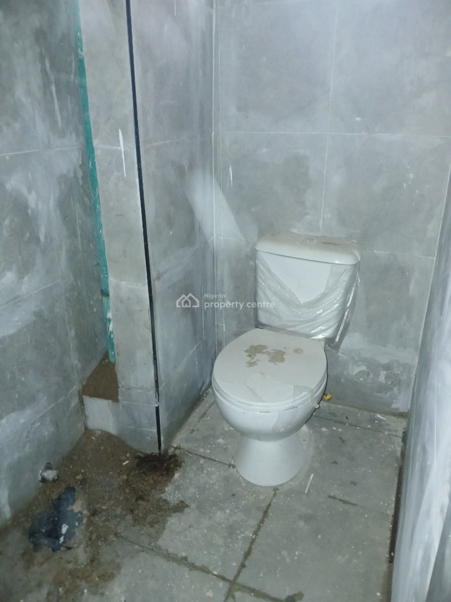 Spacious Selfcon, Water Cooperation Drive, Victoria Island (vi), Lagos, Self Contain (single Rooms) for Rent