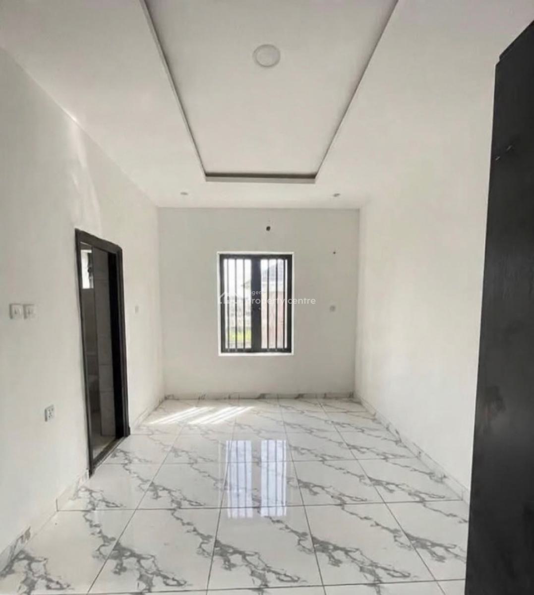 Well Built 1 Bedroom Apartment, Sangotedo, Sangotedo, Ajah, Lagos, Block of Flats for Sale