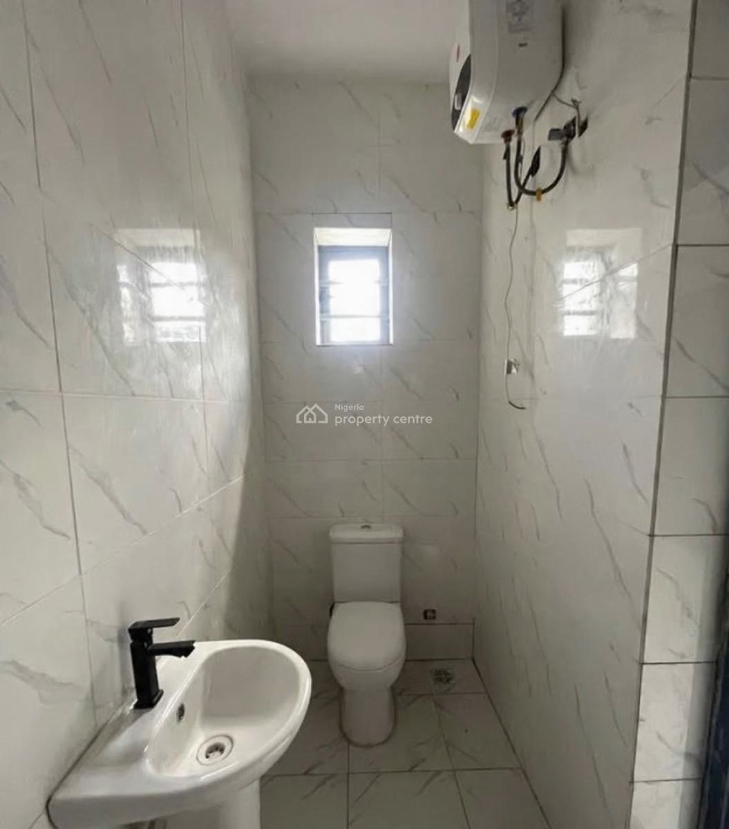 Well Built 1 Bedroom Apartment, Sangotedo, Sangotedo, Ajah, Lagos, Block of Flats for Sale