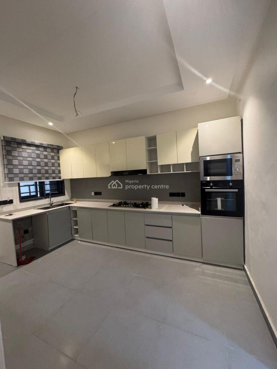 Luxury 4bedroom Terrace with Pool Gym 24hours Light, Secured Estate, Ologolo, Lekki, Lagos, Terraced Duplex for Sale