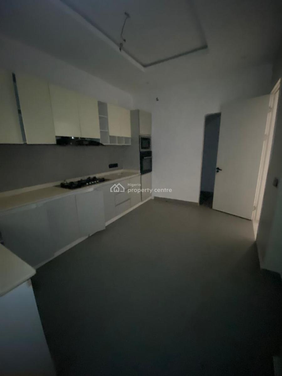 Luxury 4bedroom Terrace with Pool Gym 24hours Light, Secured Estate, Ologolo, Lekki, Lagos, Terraced Duplex for Sale