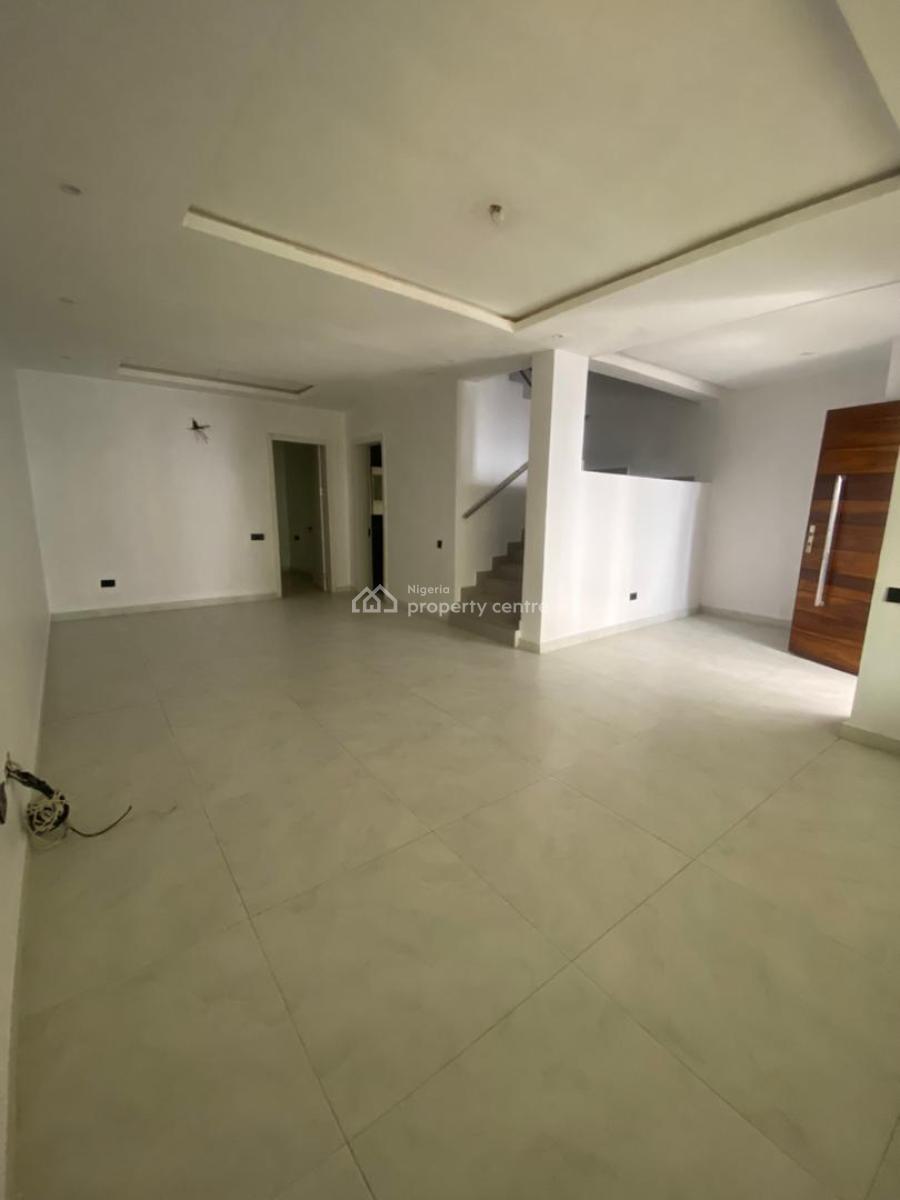 Luxury 4bedroom Terrace with Pool Gym 24hours Light, Secured Estate, Ologolo, Lekki, Lagos, Terraced Duplex for Sale