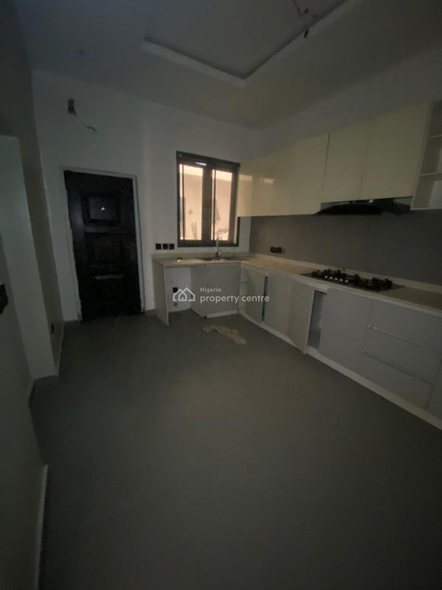 Luxury 4bedroom Terrace with Pool Gym 24hours Light, Secured Estate, Ologolo, Lekki, Lagos, Terraced Duplex for Sale