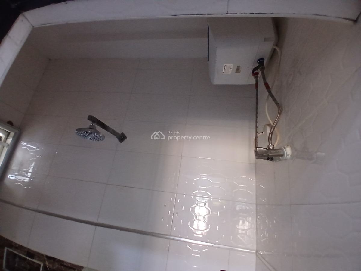 Newly Renovated Mini Flat in an Estat, Eleganza Gardens, Vgc, Lekki, Lagos, Mini Flat (room and Parlour) for Rent