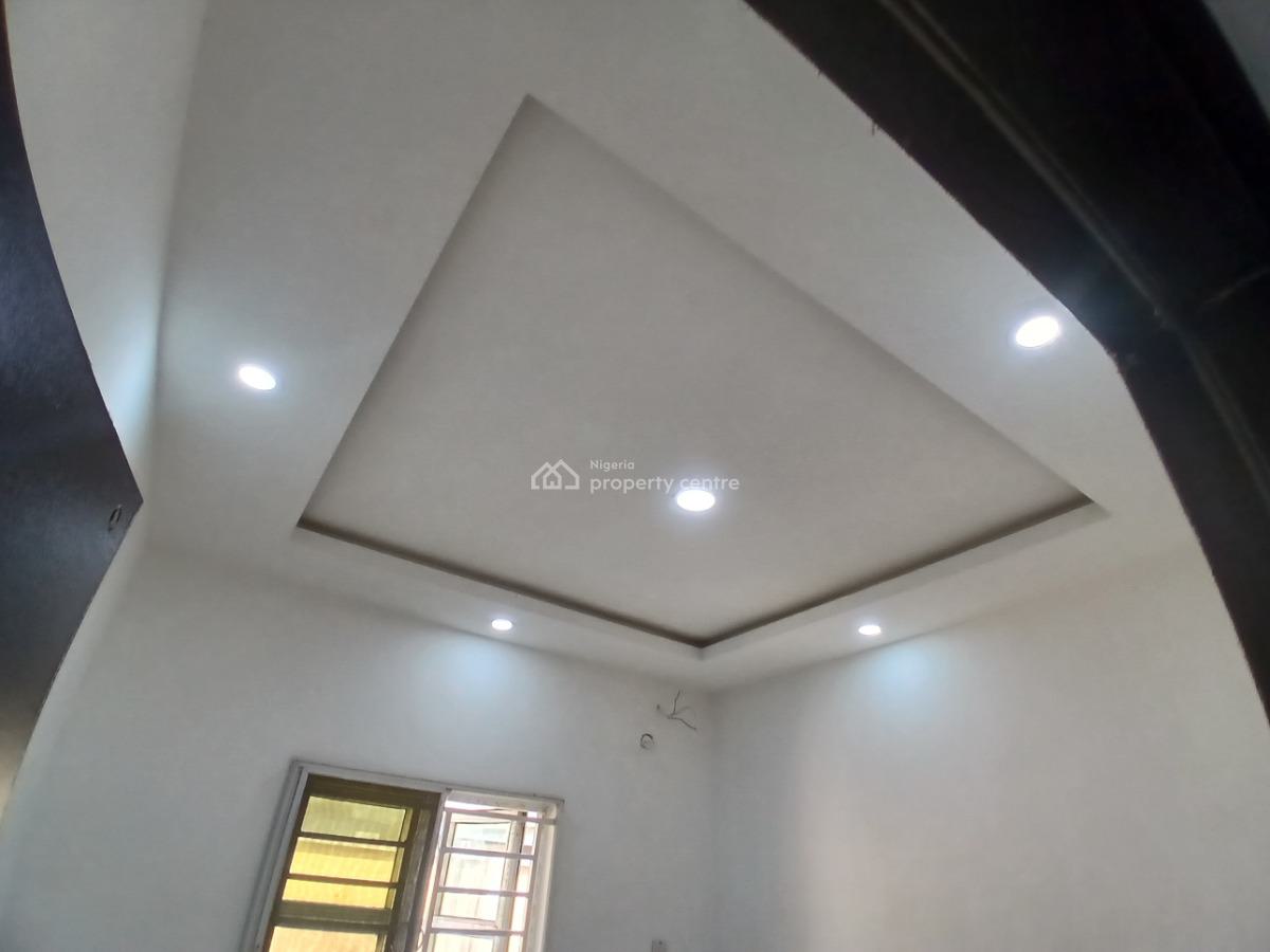 Newly Renovated Mini Flat in an Estat, Eleganza Gardens, Vgc, Lekki, Lagos, Mini Flat (room and Parlour) for Rent