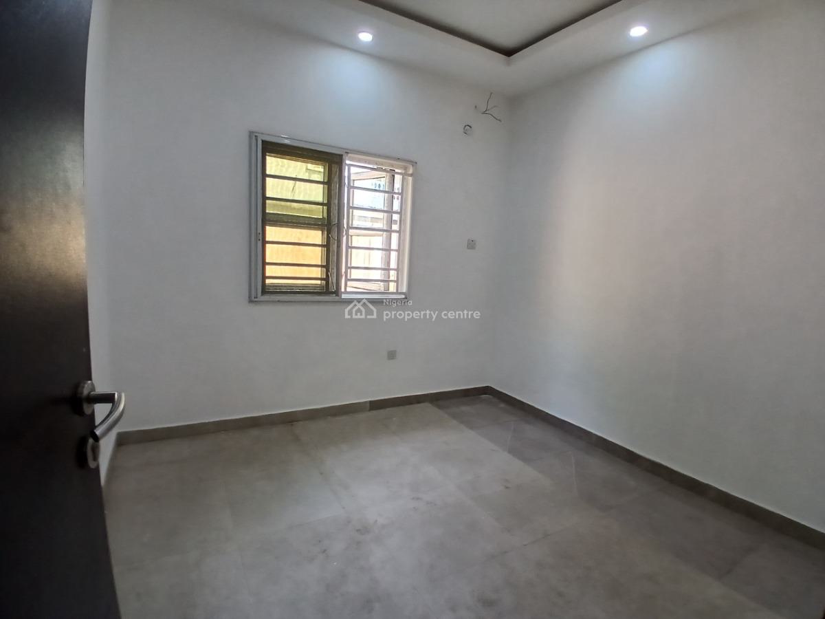 Newly Renovated Mini Flat in an Estat, Eleganza Gardens, Vgc, Lekki, Lagos, Mini Flat (room and Parlour) for Rent