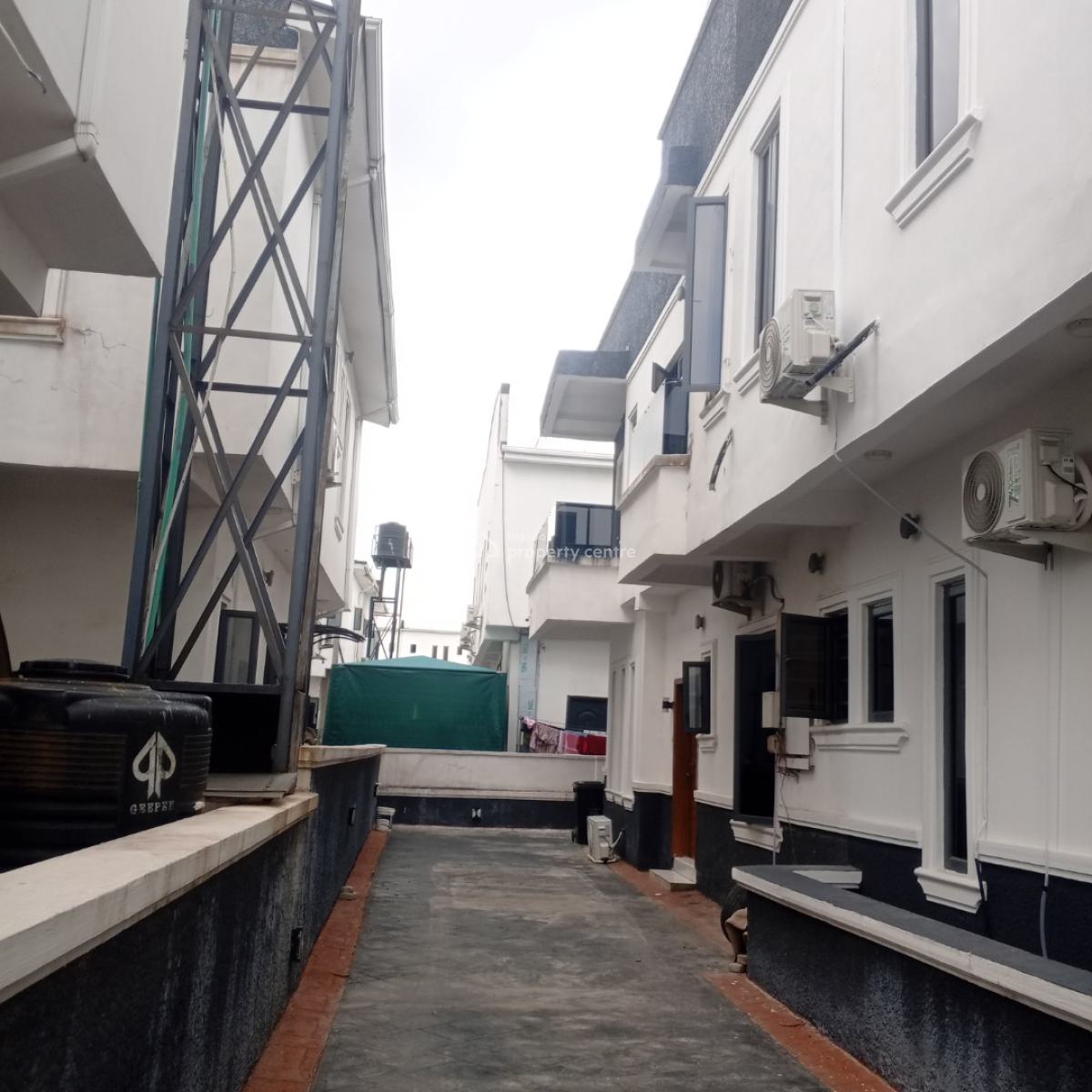 4 Bedroom Duplex with a Drive Way, Buena Vista Estate, Orchid, Lekki, Lagos, House for Sale