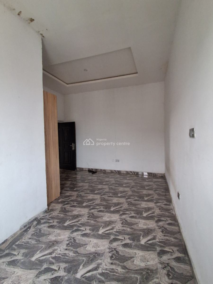 Luxury 2bedroom Upstairs, in an Estate, Badore, Ajah, Lagos, House for Rent