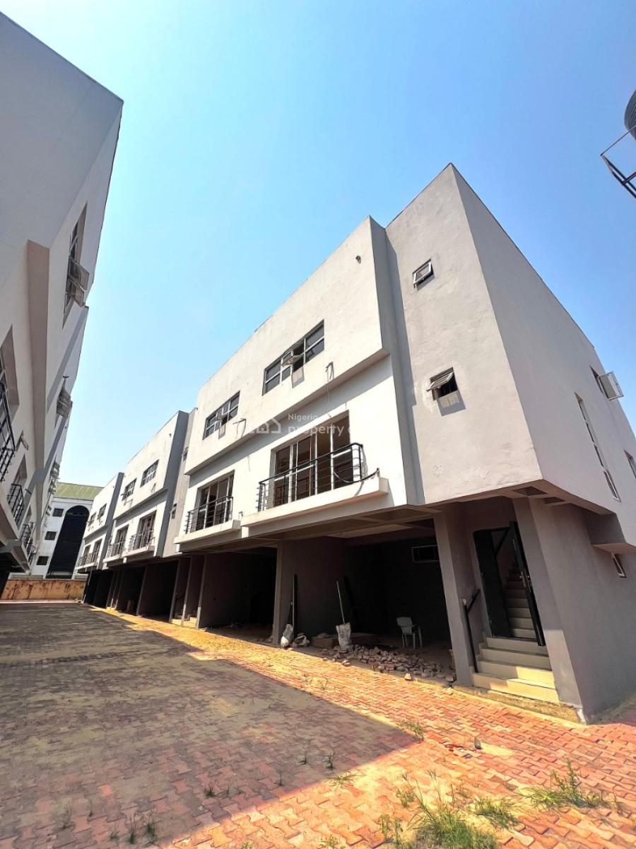 Spacious 4 Bedroom Townhouse with 1 Guest Room and 1 Bq., Ikoyi, Lagos, Terraced Duplex for Rent