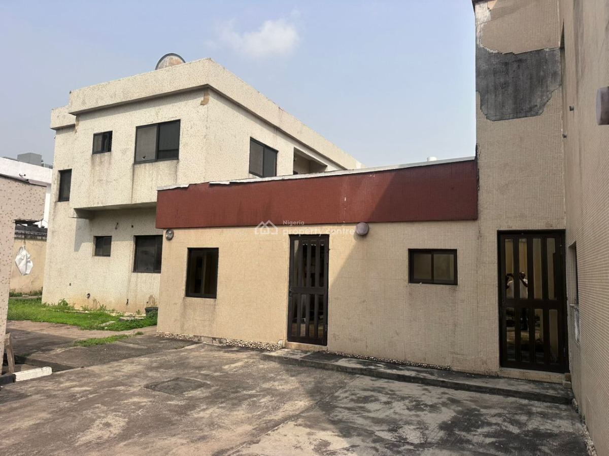 5-bedroom Detached House with Additional Building, Victoria Island (vi), Lagos, House for Rent