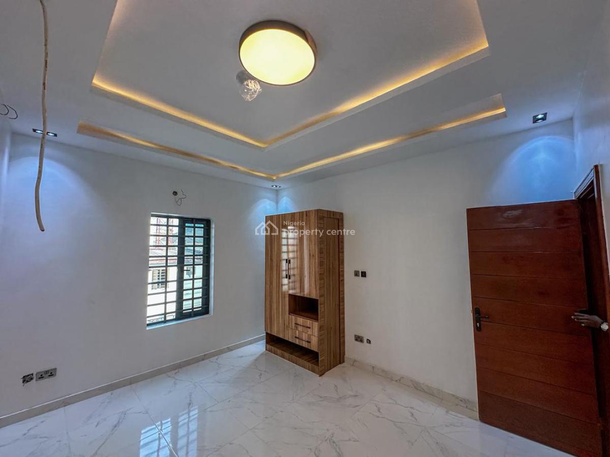 5 Bedroom Detached Duplex with Swimming Pool, Study & Rooftop Terrace, Ilasan, Lekki, Lagos, Detached Duplex for Sale