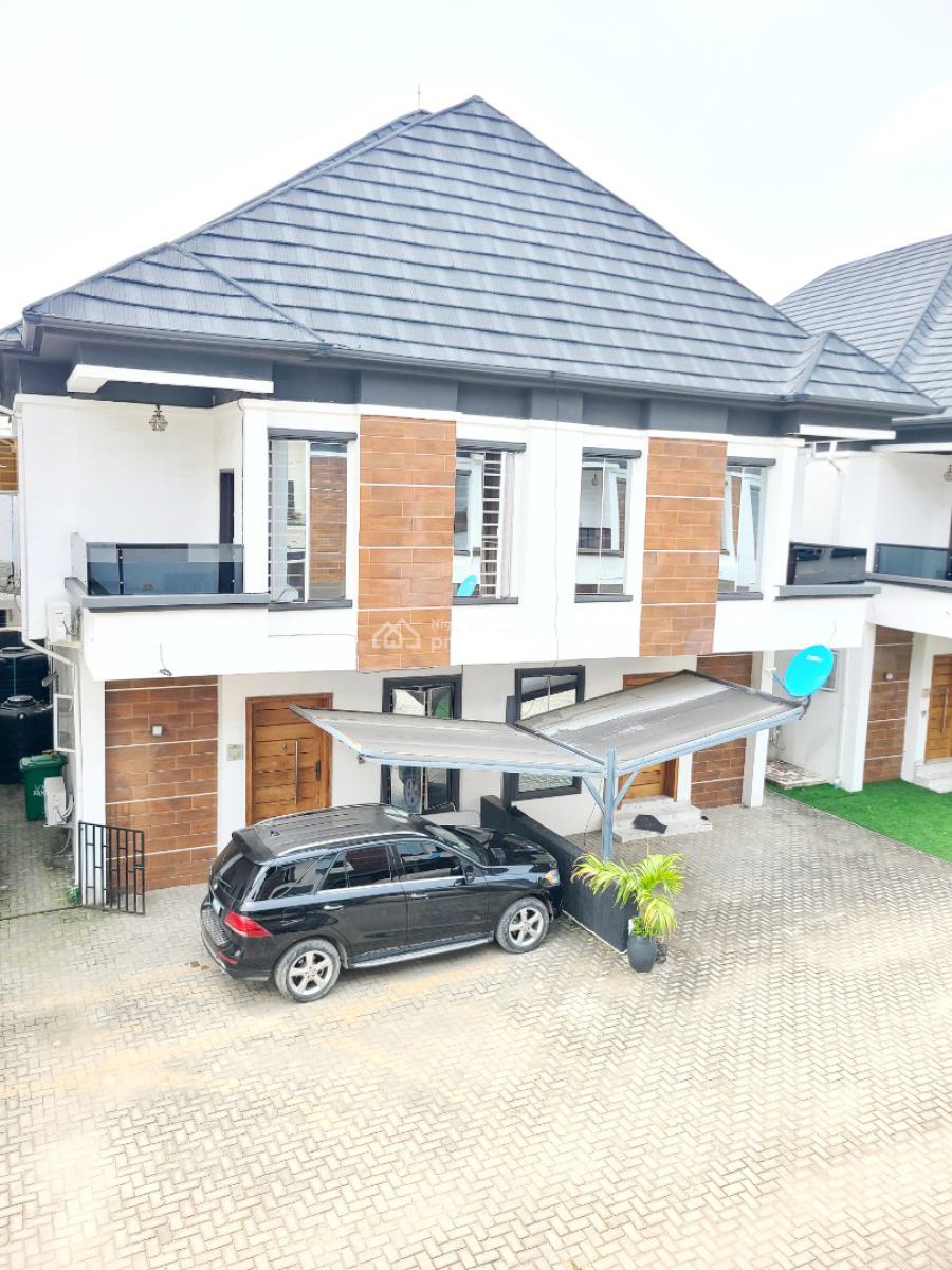 Brand New Masters Bedroom with Kitchenette, Balcony & Jacuzzi Upstair, Van Daniel Estate, Orchid Road, Lekki, Lagos, Flat / Apartment for Rent