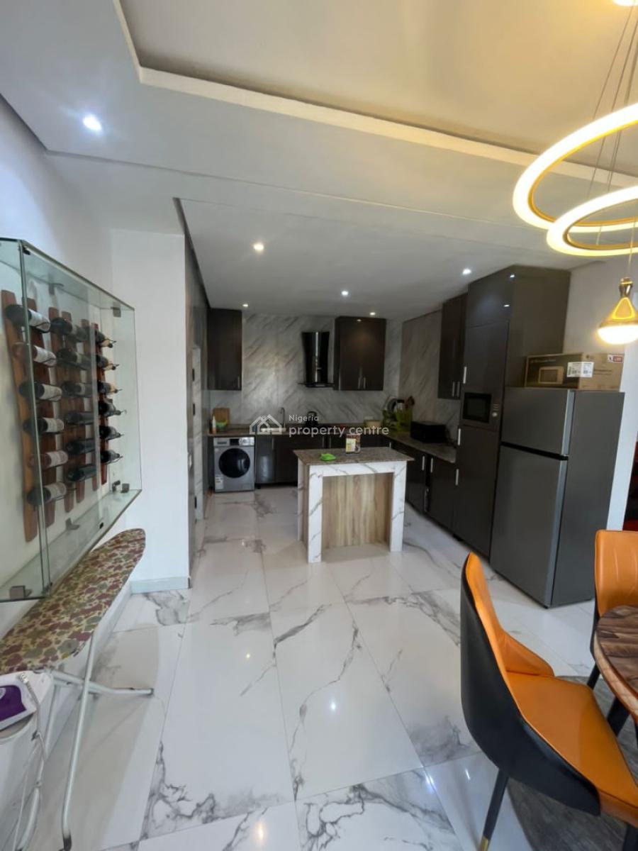 Luxury One Bedroom Apartment, Osapa, Lekki, Lagos, Flat / Apartment Short Let