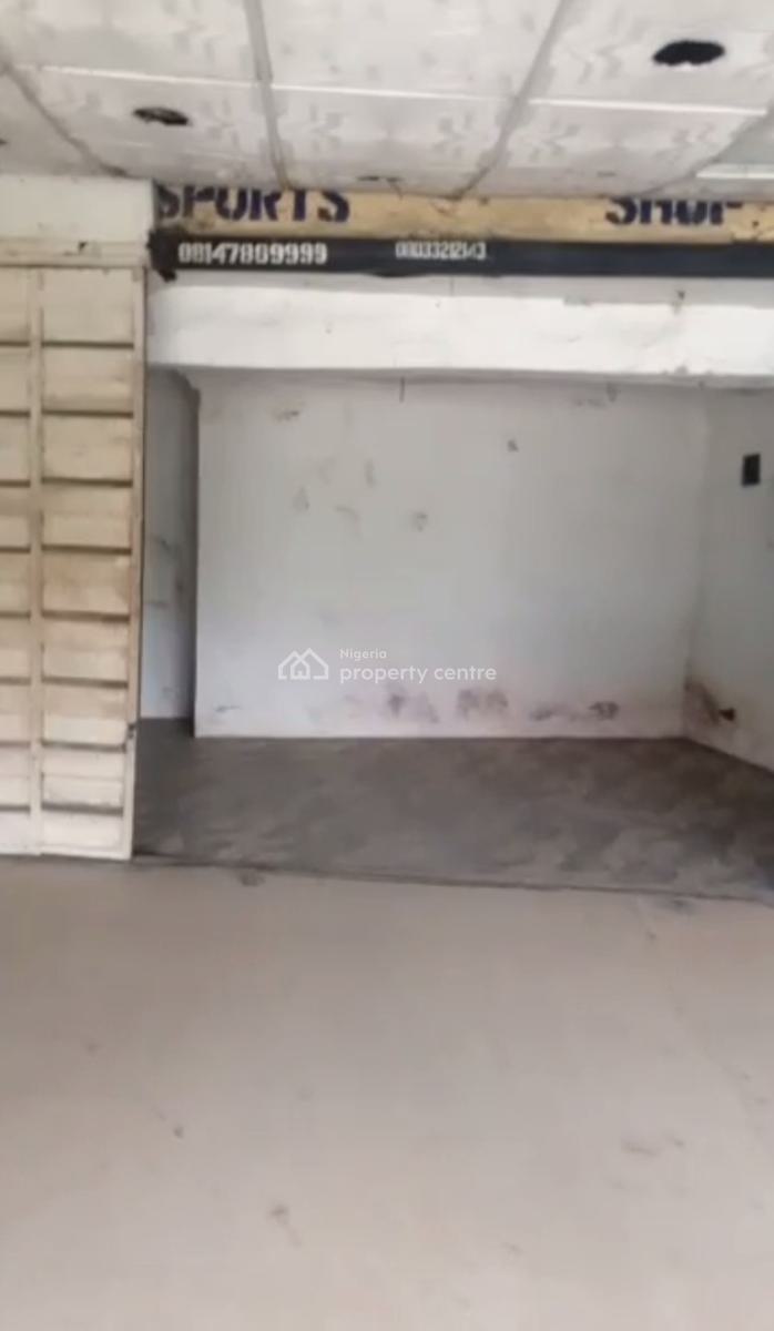 Massively Spacious Big Shop on Busy Road, Stadium, Surulere, Lagos, Shop for Rent