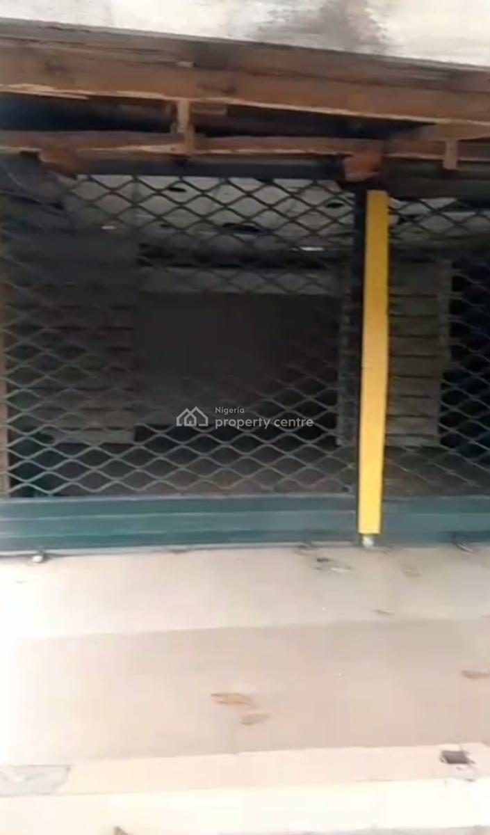 Massively Spacious Big Shop on Busy Road, Stadium, Surulere, Lagos, Shop for Rent