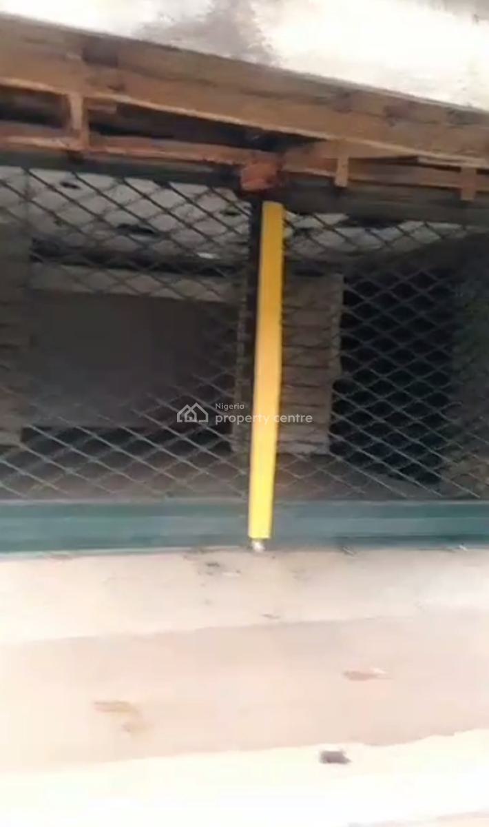 Massively Spacious Big Shop on Busy Road, Stadium, Surulere, Lagos, Shop for Rent