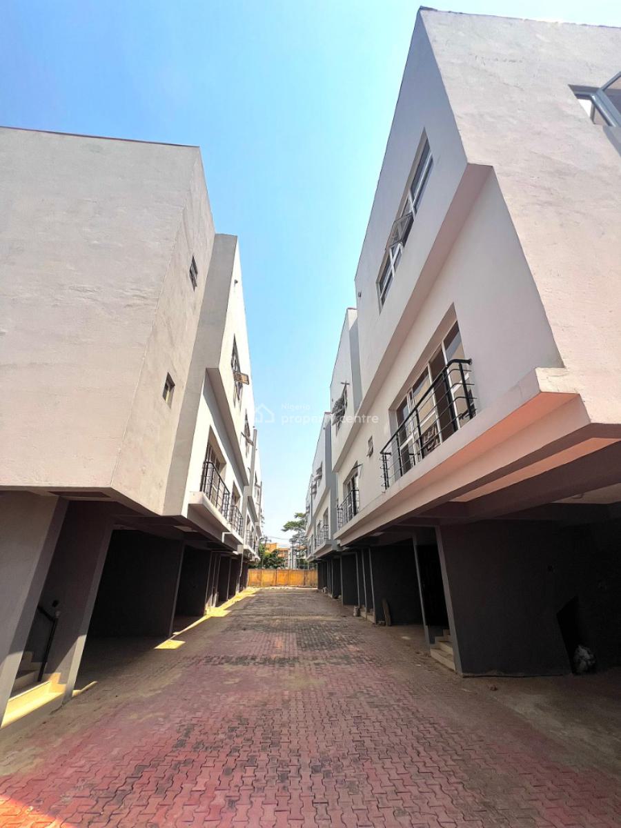 Spacious 4 Bedroom Townhouse with 1 Guest Room and 1 Bq, Ikoyi, Lagos, House for Rent