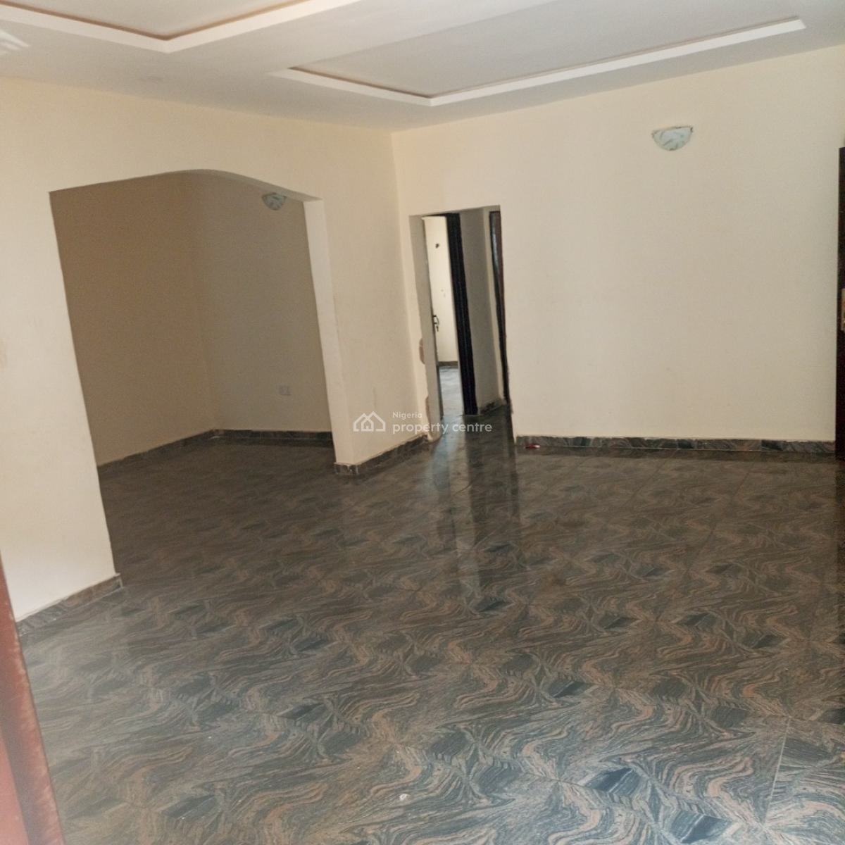 a Sharp and Serene 2bedroom Apartment (upstairs), Greenville Estate Badore Ajah-lekki, Badore, Ajah, Lagos, Flat / Apartment for Rent