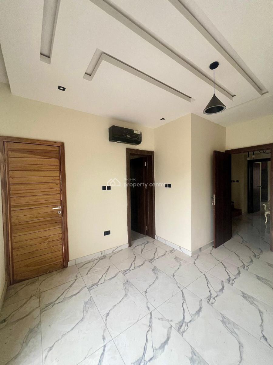 Very Spacious 4bedroom Duplex with Bq, Gra Phase 1, Magodo, Lagos, Semi-detached Duplex for Sale