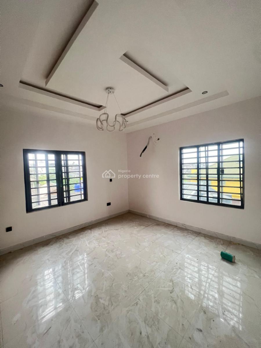 Lovely 4bedroom Duplex with Bq, Gra Phase 1, Magodo, Lagos, Semi-detached Duplex for Sale