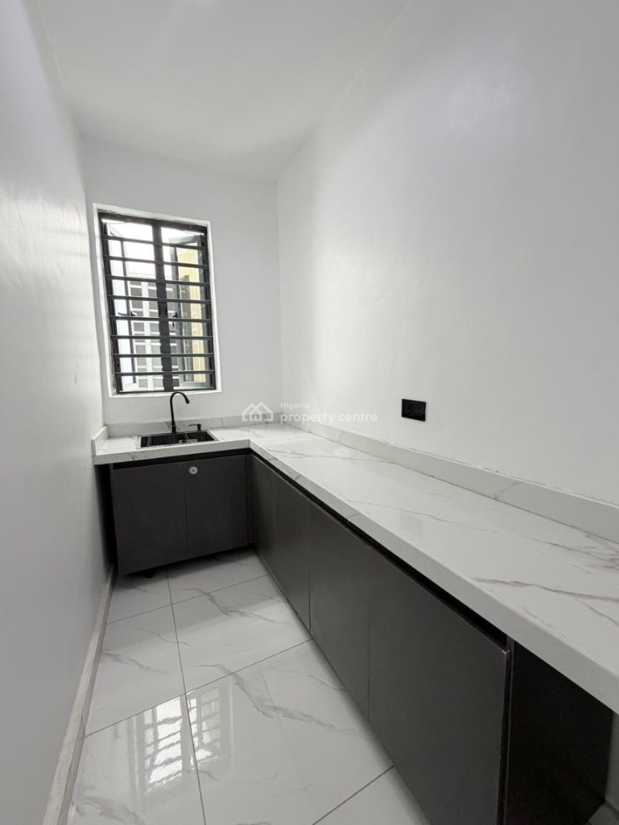 Neatly Built 5 Bedroom Fully Detached, Ikota, Lekki, Lagos, House for Sale