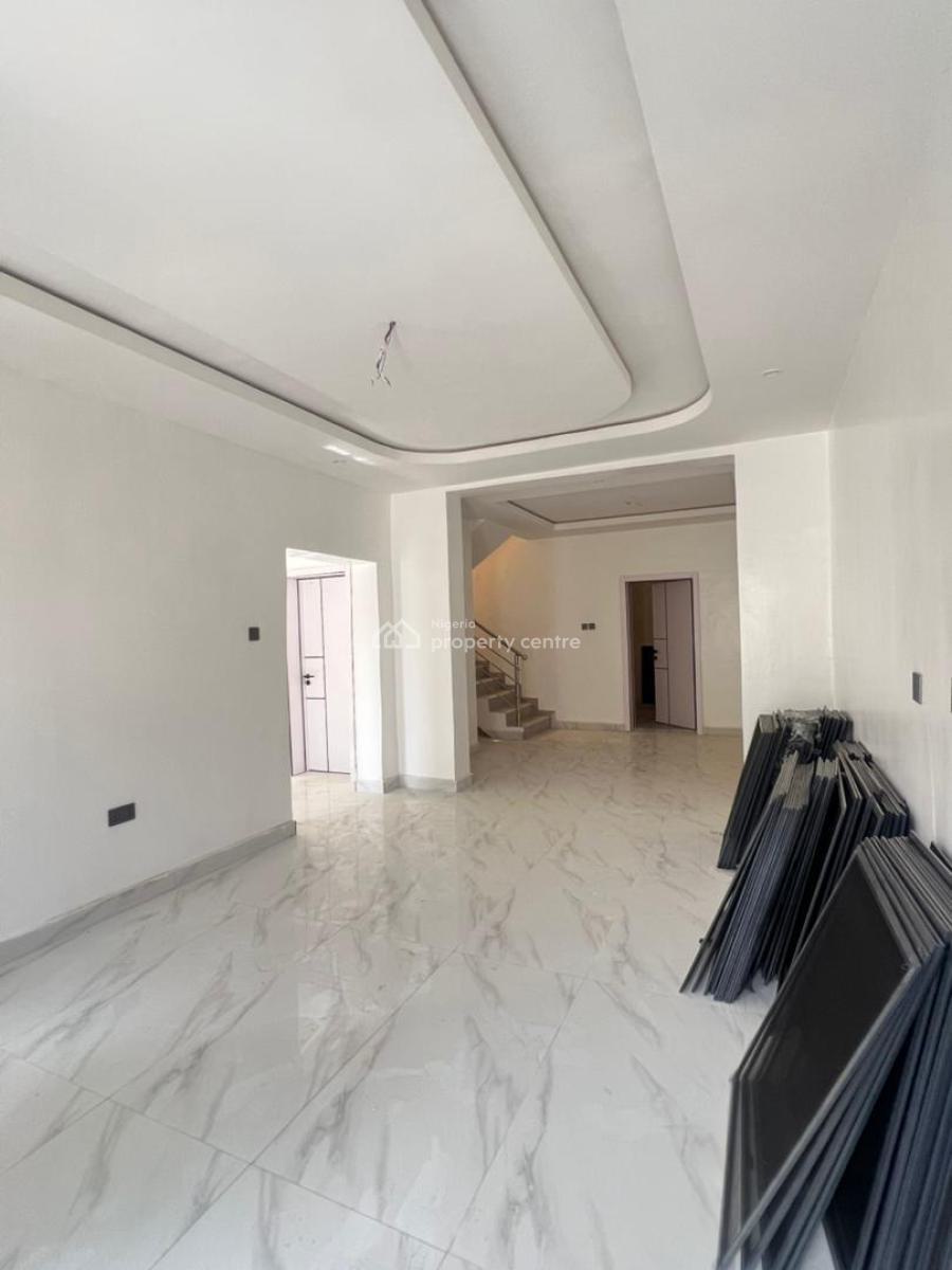 Lovely 5bedroom Duplex with Bq, Gra Phase 1, Magodo, Lagos, Semi-detached Duplex for Sale