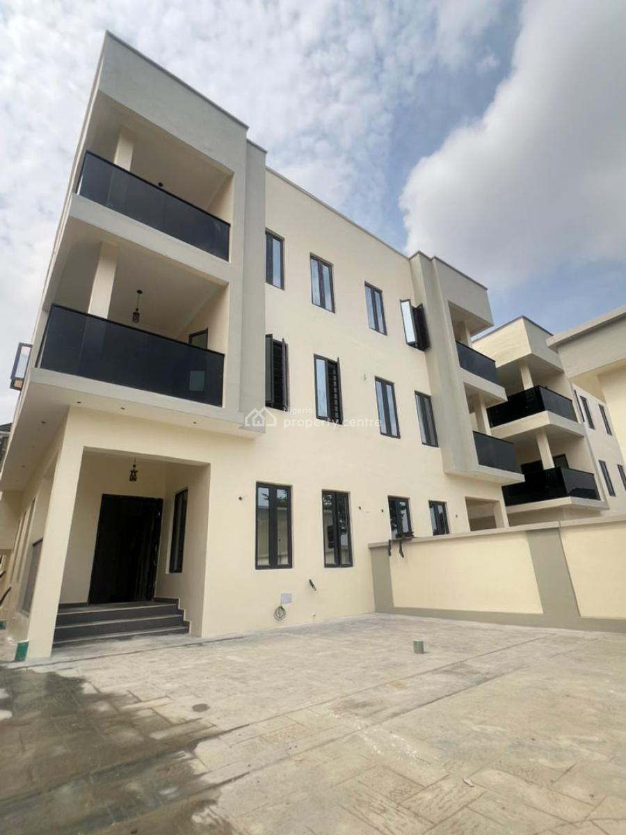 Lovely 5bedroom Duplex with Bq, Gra Phase 1, Magodo, Lagos, Semi-detached Duplex for Sale